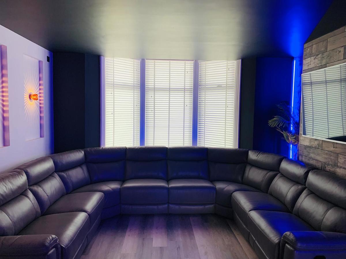 Breeze Suites - Luxury Group Accom - Sleeps 19 Blackpool Extérieur photo