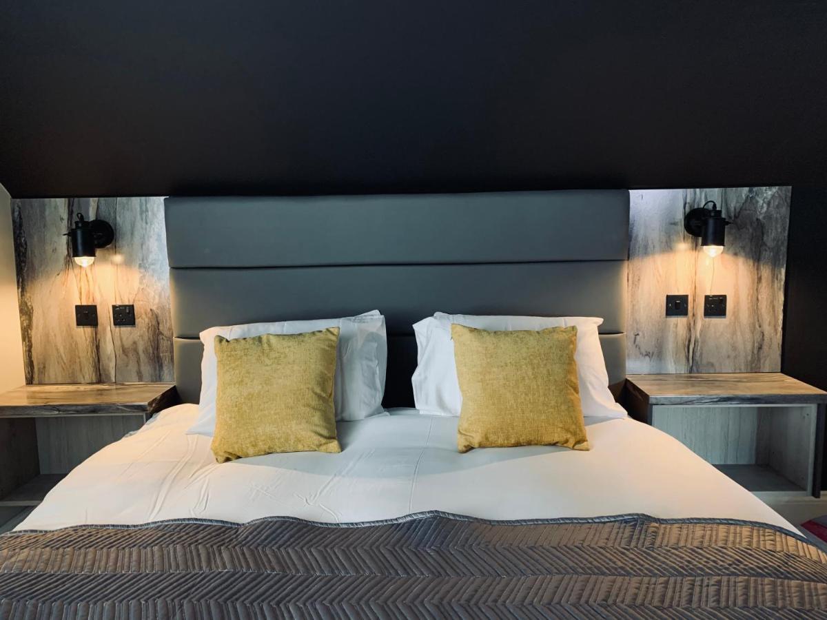 Breeze Suites - Luxury Group Accom - Sleeps 19 Blackpool Extérieur photo