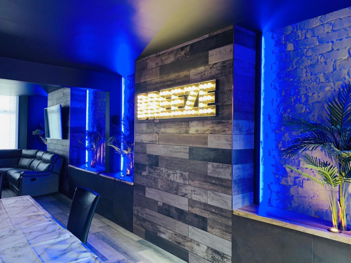 Breeze Suites - Luxury Group Accom - Sleeps 19 Blackpool Extérieur photo